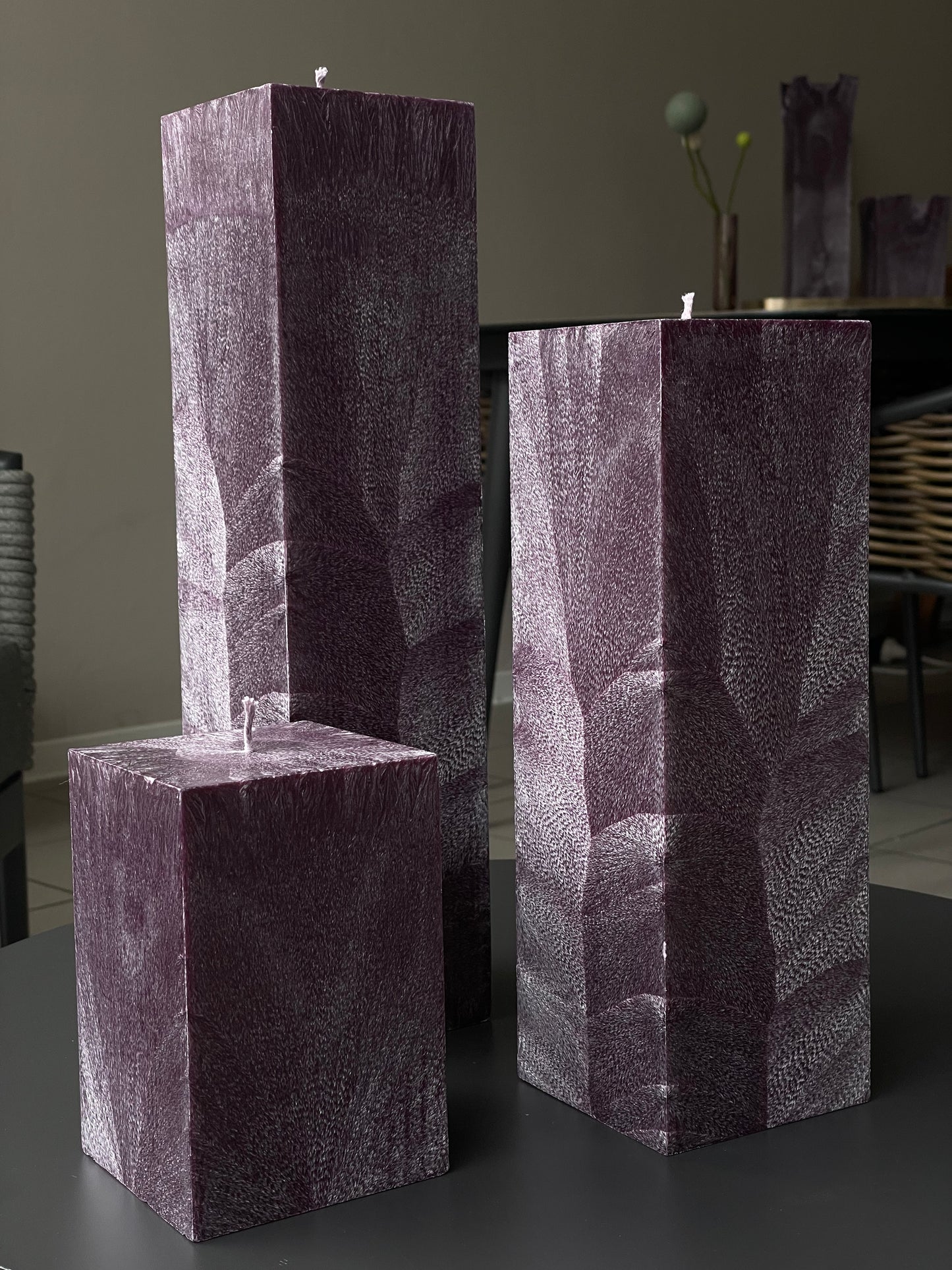 Kerze AURA - aubergine