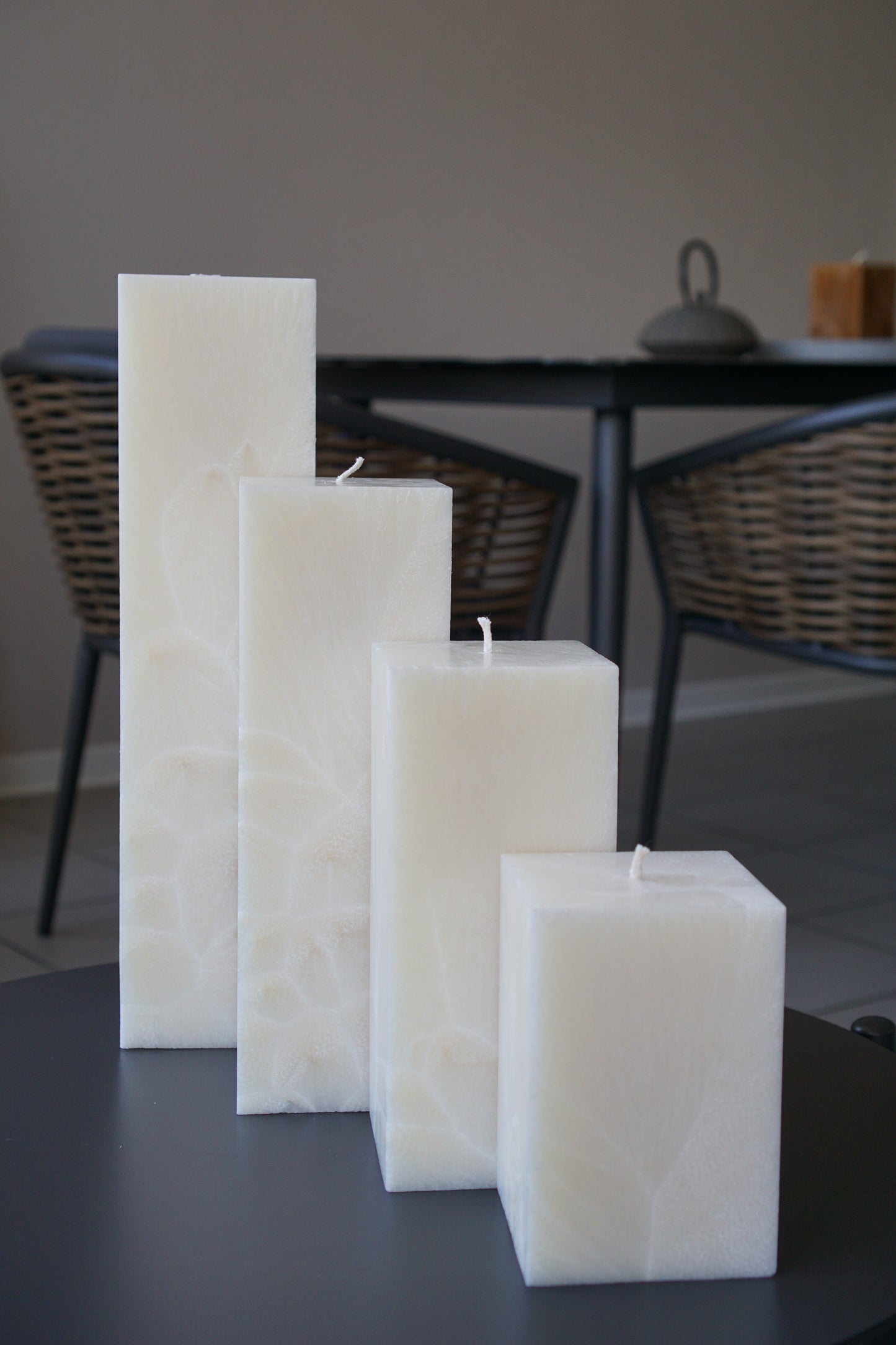 Structure candle - white 10